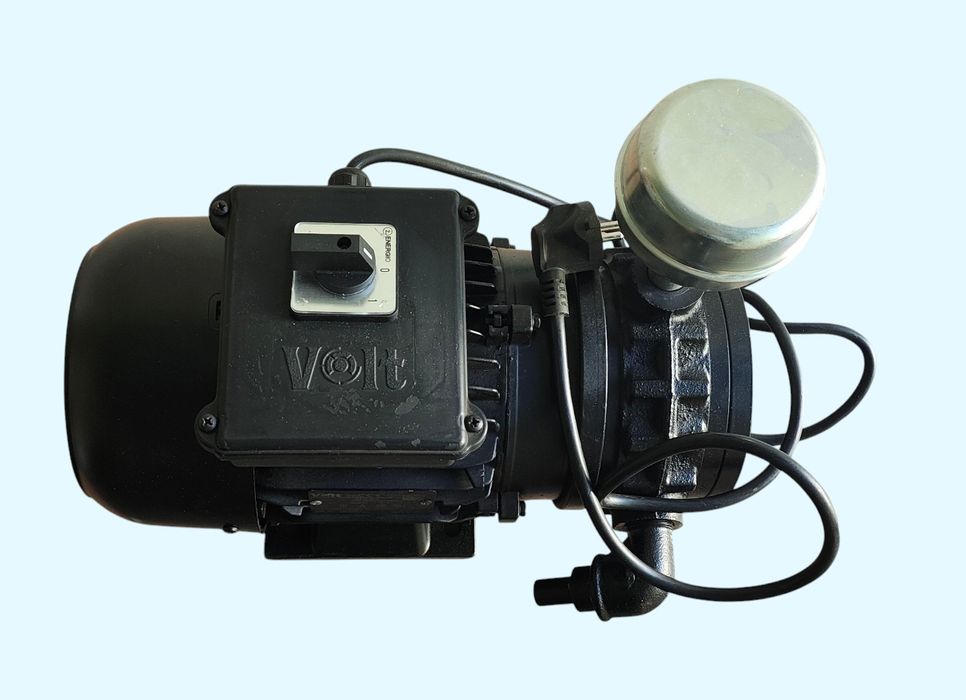 Вакуумний насос на доїльний апарат