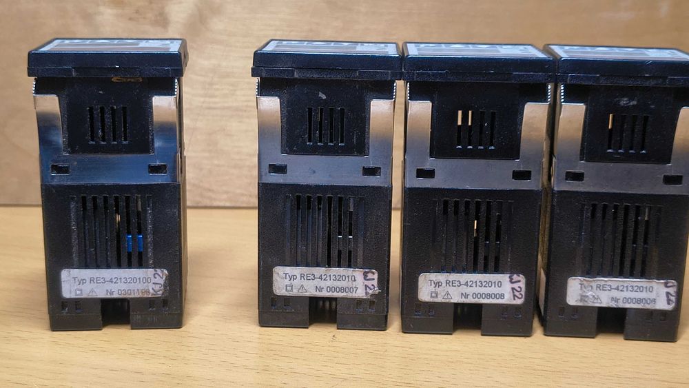 Regulator temperatury LUMEL RE3