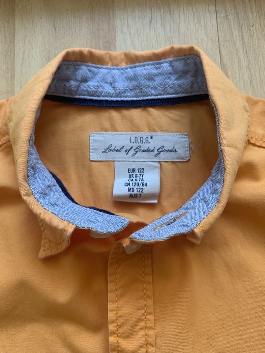 Camisas H&M, branca e cor de laranja, como novas