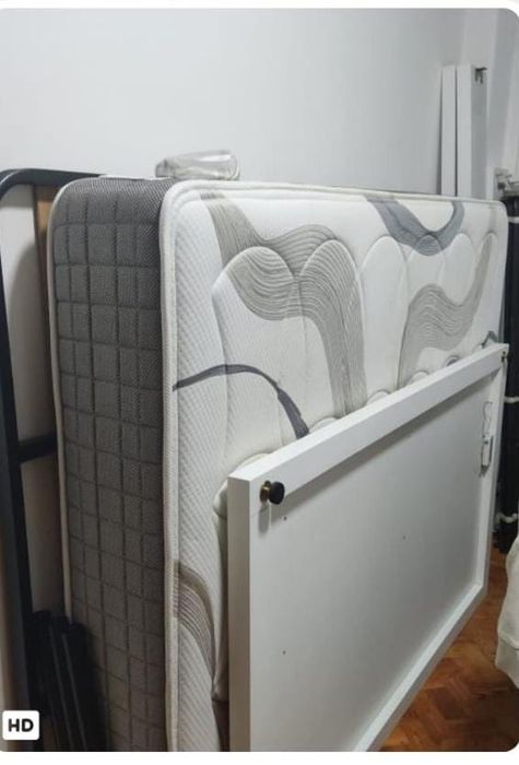 Cama de casal + colchão+ estrado