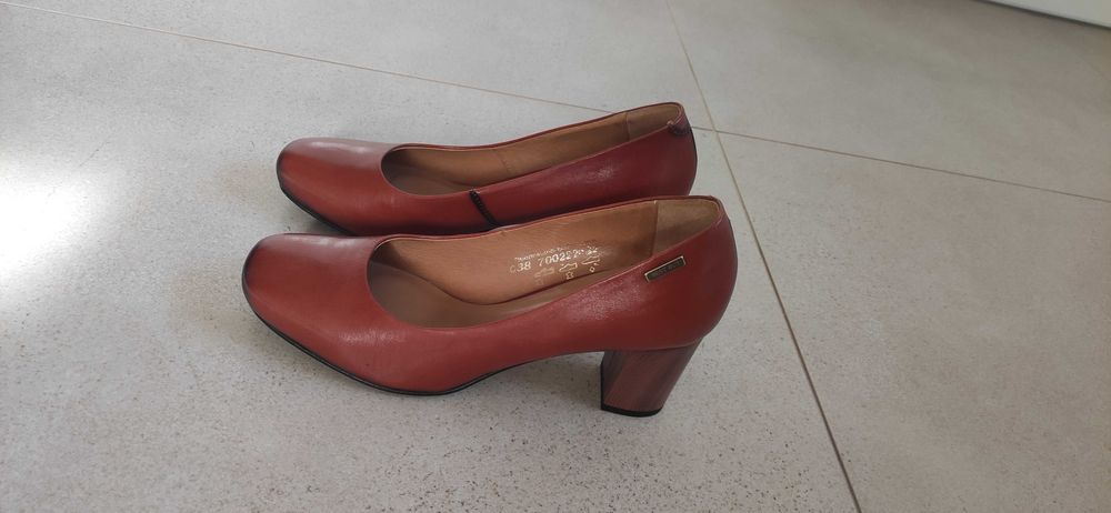 Buty damskie czółenka rude