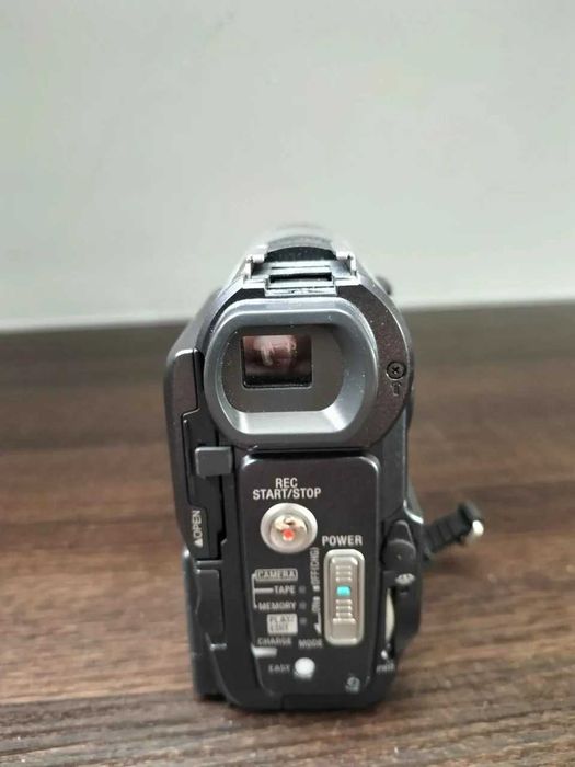 Sony handycam DSR-PC350E na części włącza się