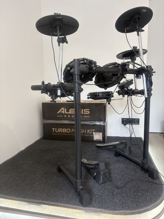 Електронна ударна установка Alesis Turbo Mesh Kit