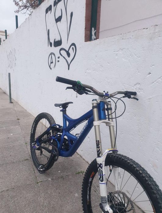 Specialized demo 8