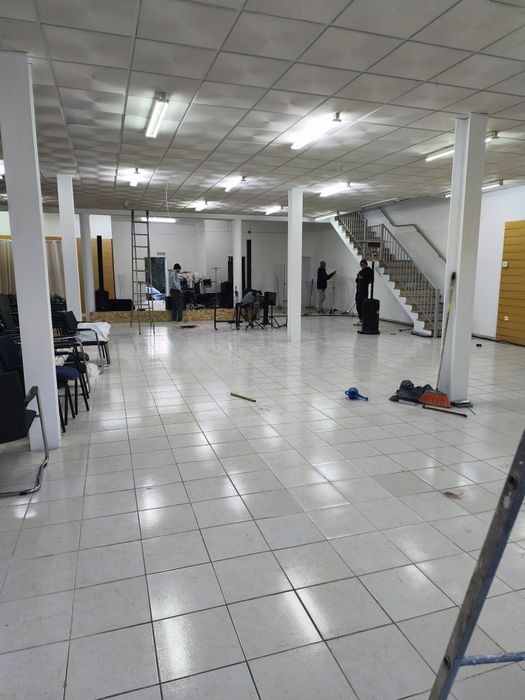 Arrendar loja Arruda dos Vinhos