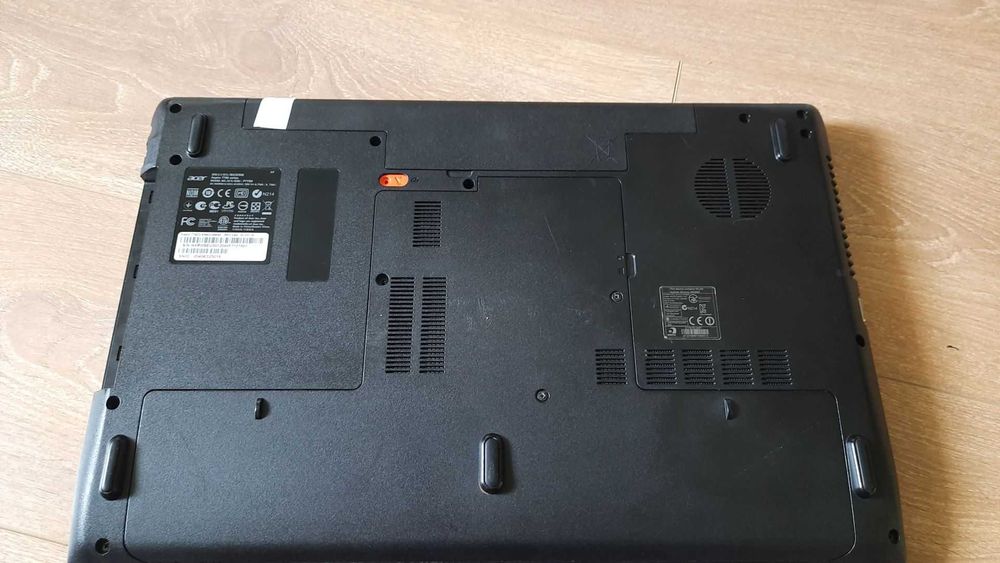 Ноутбук Acer Aspire 7750ZG-B964G50Mnkk