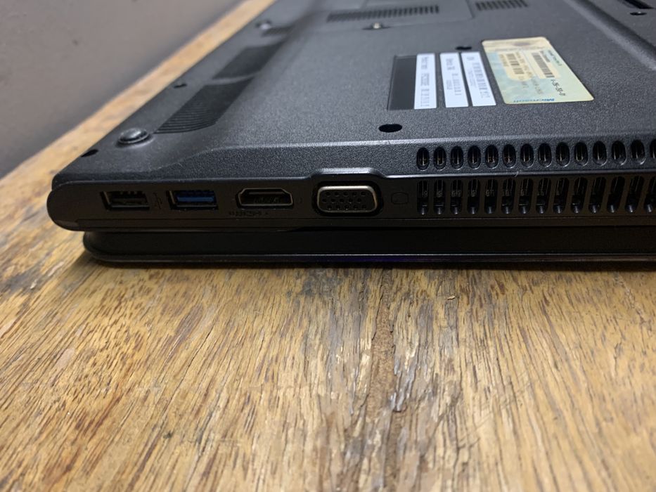 Computador Sony preto