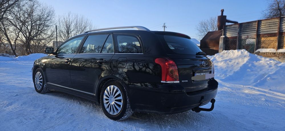Toyota Avensis 2006 рік 2.0 дизель для військових