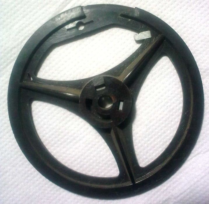 Radio lampowe - koło napędu linki skali