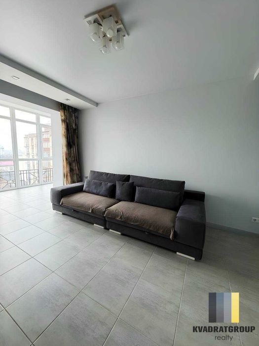 Продам квартиру з ремонтом новобудова центр Дніпро