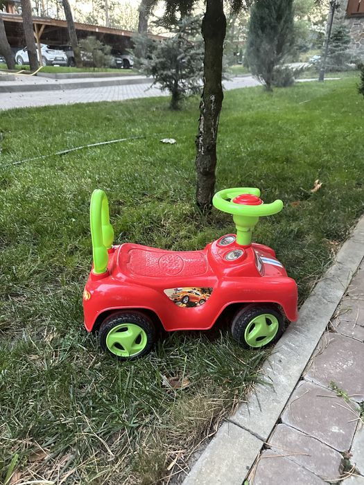 Толокар машинка
