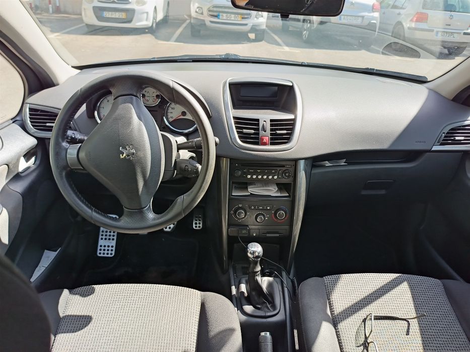 Peugeot 207 1.4 HDi Sportium