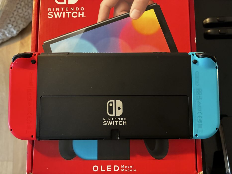 Nintendo Switch OLED + Caixa + Acessórios