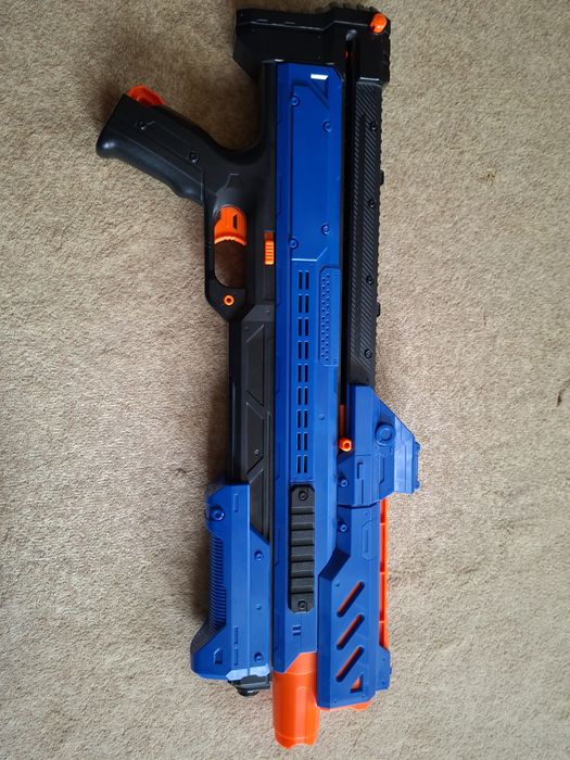 Іграшка x-shot бластер