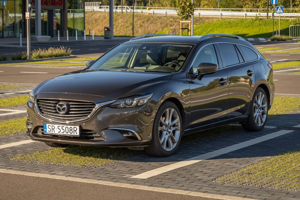 Mazda 6