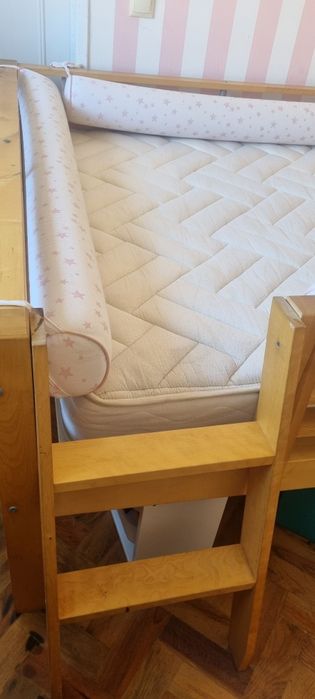 Cama corpo e meio Ikea