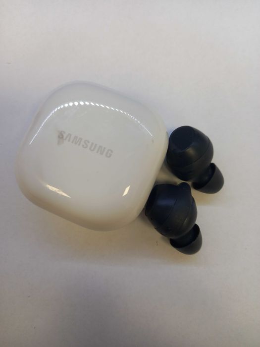 słuchawki bezprzewodowe samsung BUDS FE