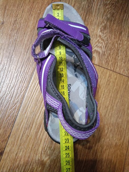 Босоніжки для дівчинки Kangaroos