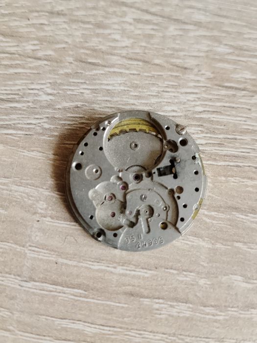 Stare radzieckie mechanizmy i zegarki