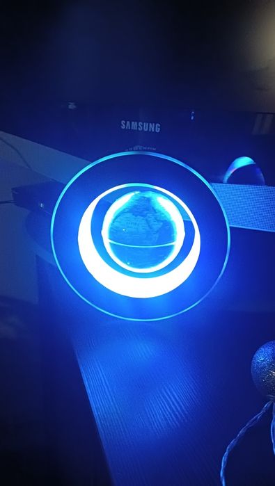 Magnetyczny globus lewitujący