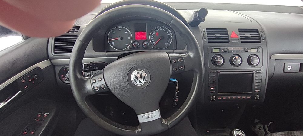 Volkswagen Touran 1.9 tdi 105km WEBASTO