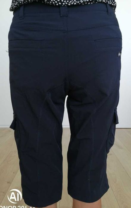 Spodenki turystyczne renomowanej marki Sportalm.