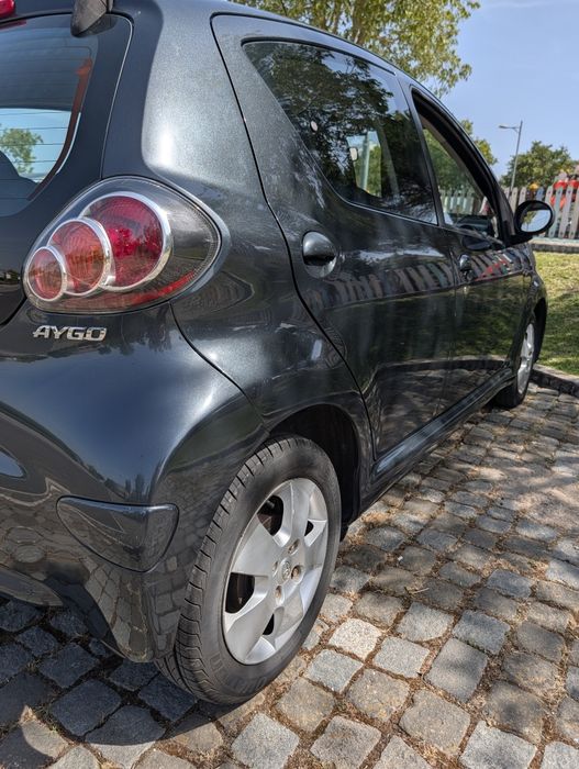 Aygo Toyota 1.0 - muito económico