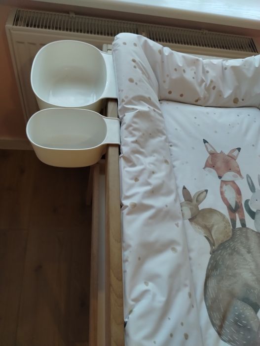 Przewijak Ikea SNIGLAR, Stół do przewijania