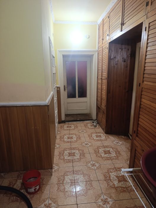 Продаж великий будинок с. Бене