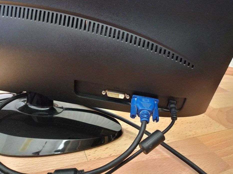 Монітор "HP" x20LED 20"