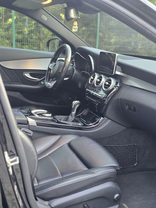 Mercedes-Benz C200 Bluetec Full AMG