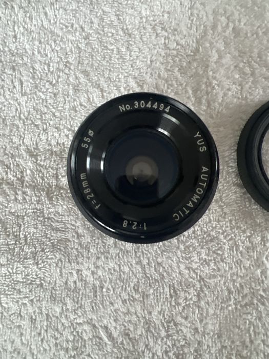 Obiektyw YUS 1:2.8  28mm