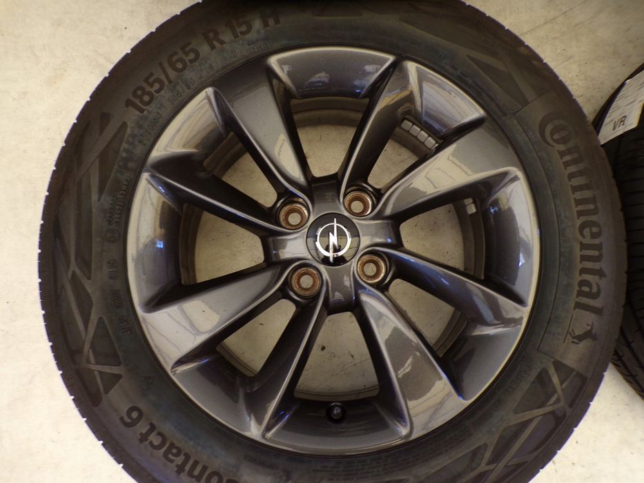 felgi aluminiowe do opel corsa e adam 15 4x100 et39 0p070k2 ładne
