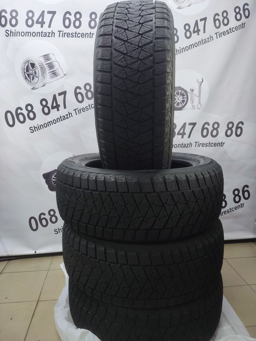 Шини зимові 255 55r20 Bridgestone Blizzak DM-V2