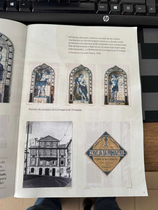 Caderneta de Cromos completa " Omundo da Sociedade Central de Cervejas ate 1975"