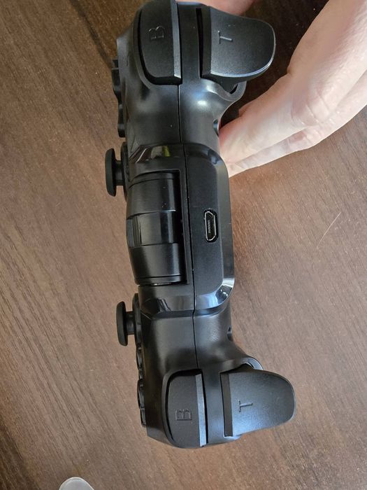 Геймпад, Ігровий контролер для мобільного телефона