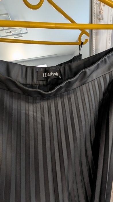 Шкіряна спідниця