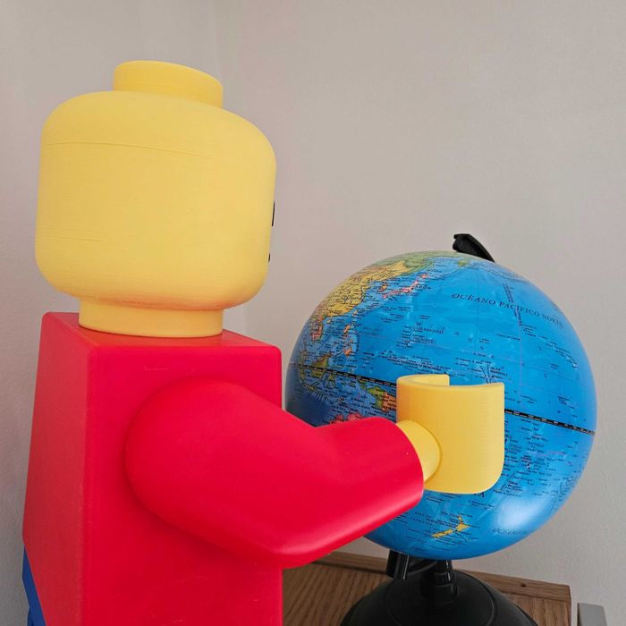 Lego Minifigure Gigante