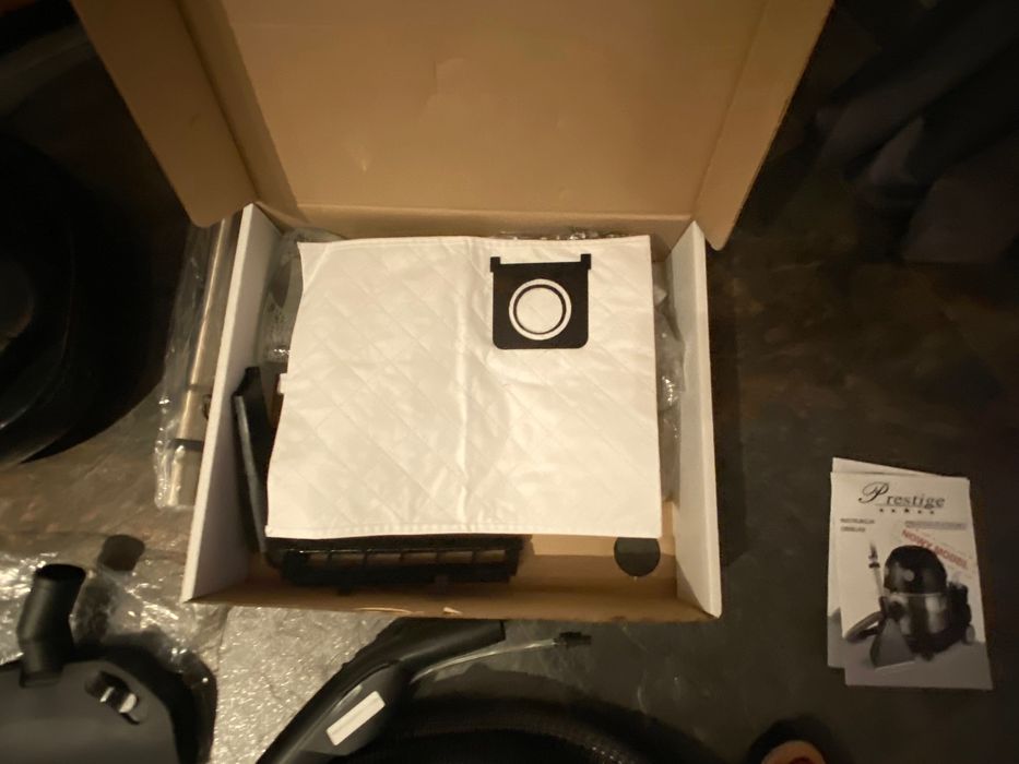 Odkurzacz robot piorący do dywanów Prestige Platinum 2 NOWY