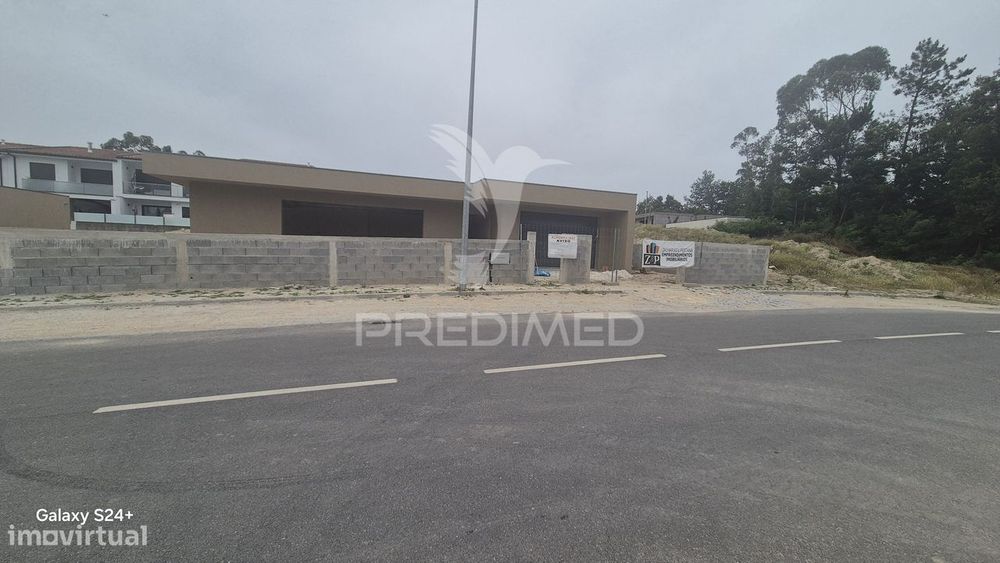 Moradia Térrea T4 em Estrutura – Soutelo, Vila Verde