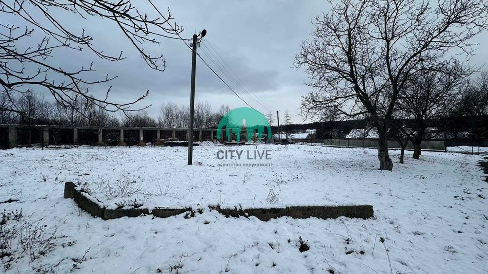 Продаж комерційного приміщення 450м2 вільного призначення(63)