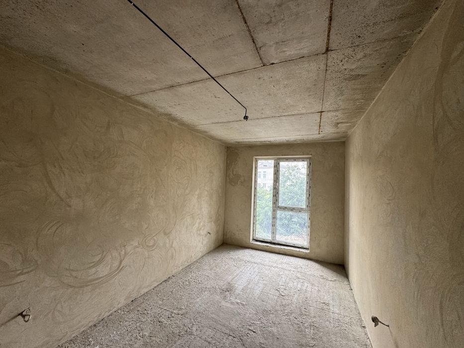 3-к новобудова Науки