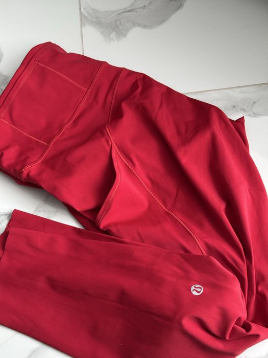 продам речі Lululemon