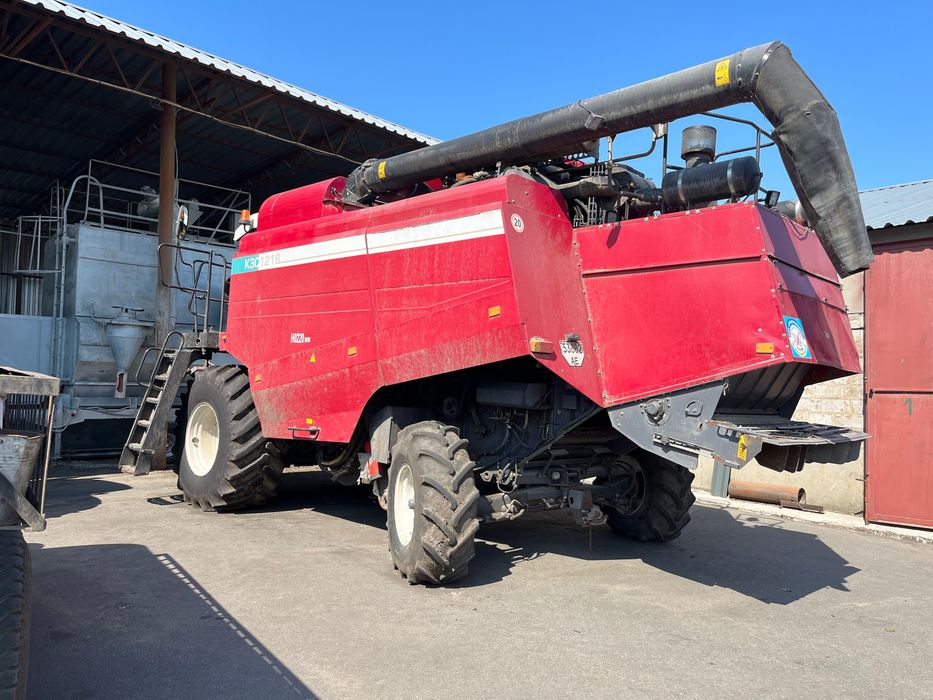 Комбайн Гомсельмаш КЗС1218