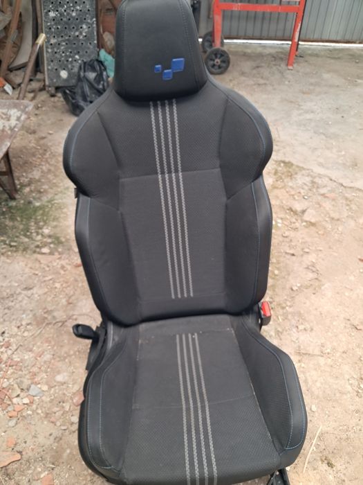Bancos  semi BAQUET  Renault megane 4 gt line