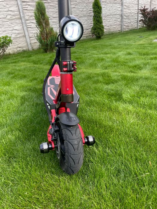 Електросамокат Kaabo Mantis 10