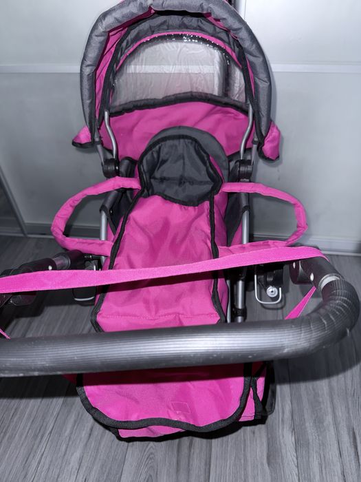 Коляска для кукол