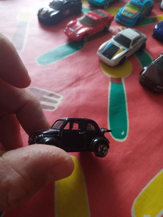 Hot wheels vários