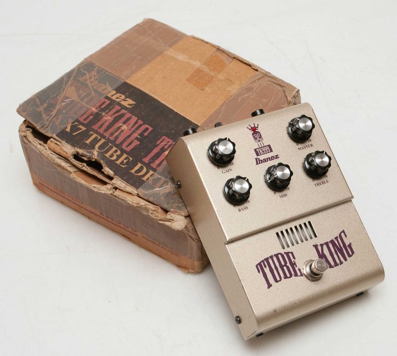 28 pedais, Dunlop  Digitech Boss, Zoom, Mooer, TC Electronic, etc