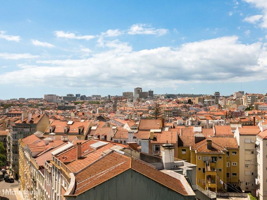 Apartamento T2 com varanda numa das zonas mais desejadas de Lisboa